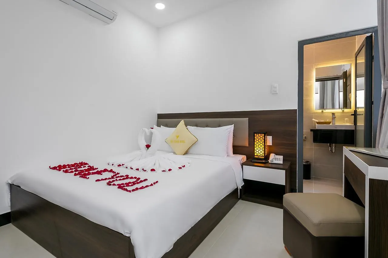 Phuc Thanh Luxury Hotel By Thg Da Nang 3*,  Vietnam